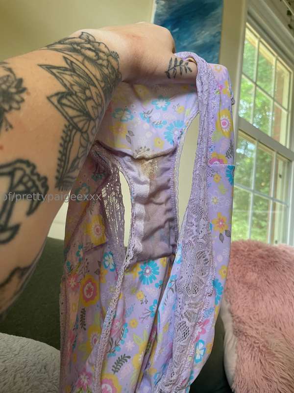 My most recent panty buyer added masturbation to this pair 🥵.. 2