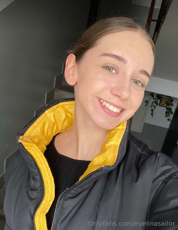 💓𝐅𝐑𝐄𝐄𝐄 𝐒𝐔𝐁𝐒𝐂𝐑𝐈𝐏𝐓𝐈𝐎𝐍💓 cute @kettyray just turned 18 years old..