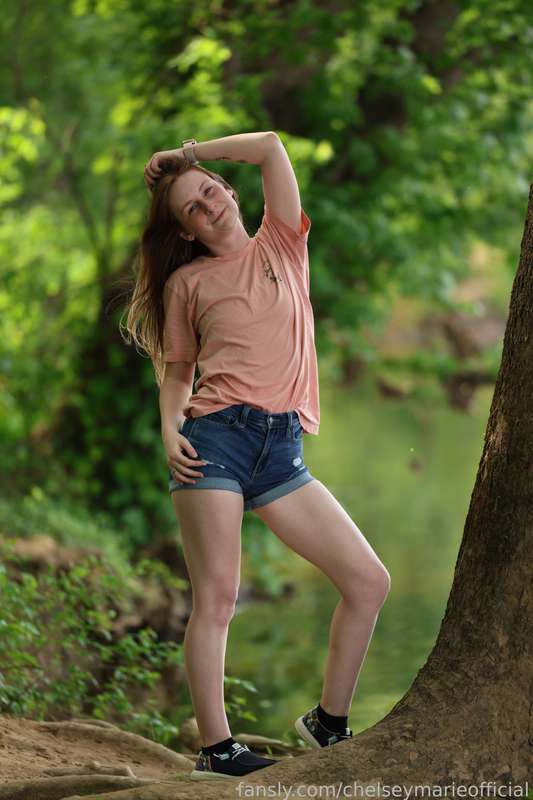 Chelseymarieofficial - Fansly - 07 May, 2025 8
