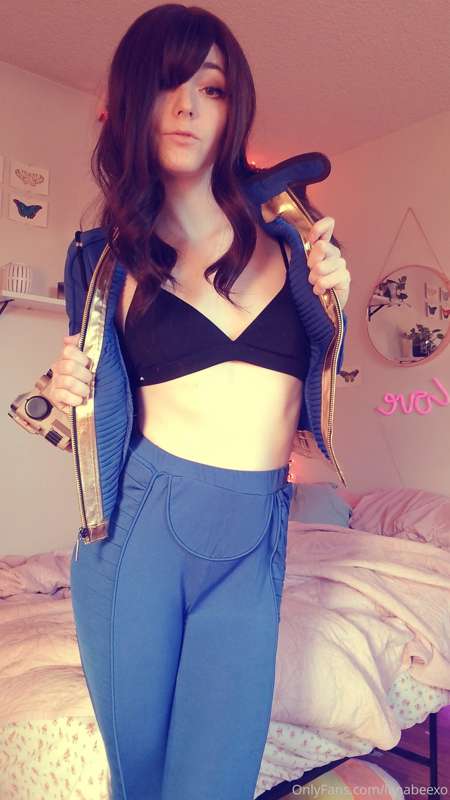 Vault Girl pic set! 14 pics in my new suit, being a total Wa.. 1