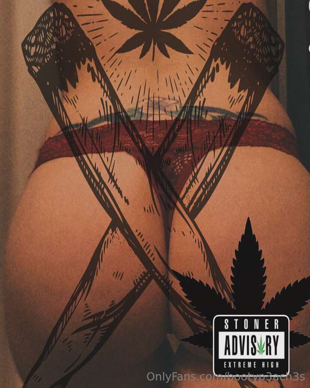 Where’s all my smokers at? 😘 #smokers #booty #420 #creator #..