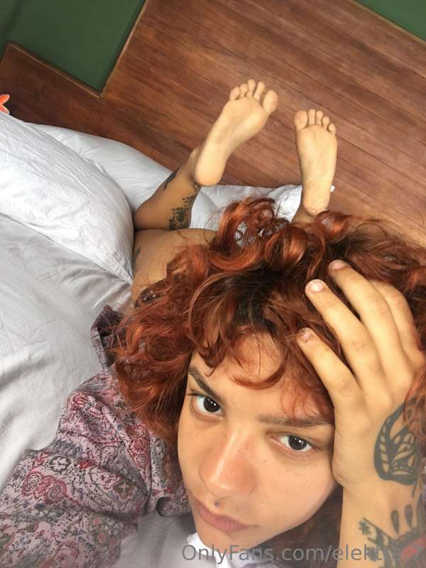Bom diaaa ♥ ♥ ♥ Ainda acordando hihi 5