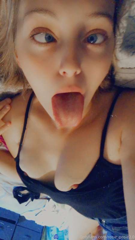 It’s almost my birthday!!!! Spoil me Daddy!!! 🥳🤩🤪