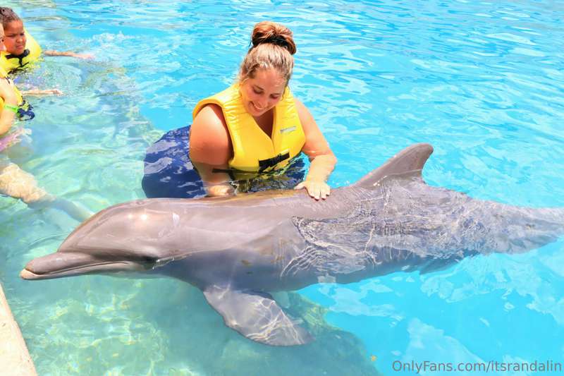 Well Here’s a few pics I did take while on my Disney Vacatio.. 12