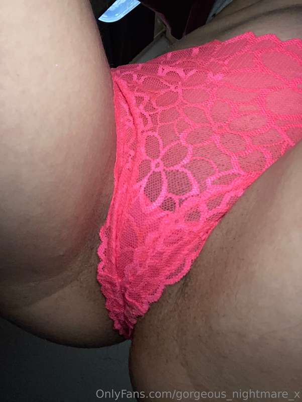 Buy some content from me 🤤