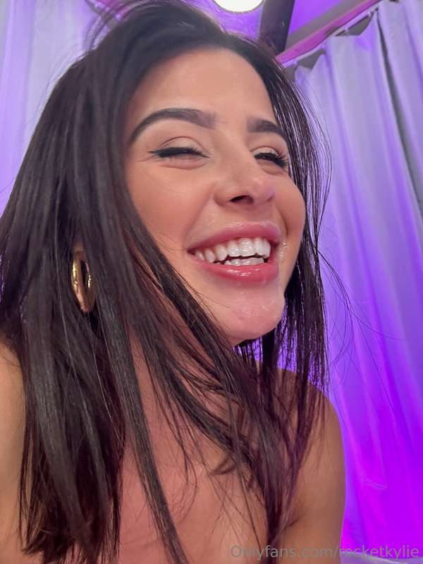 My smile after making you cum with me🥰