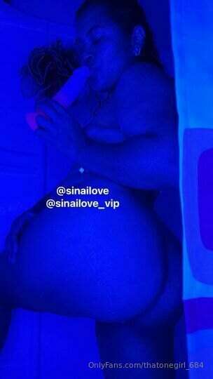 𝐈𝐧𝐭𝐫𝐨𝐝𝐮𝐜𝐢𝐧𝐠 𝐲𝐨𝐮𝐫 𝐟𝐚𝐯𝐨𝐫𝐢𝐭𝐞 𝐌𝐞𝐱𝐢𝐜𝐚𝐧𝐚 •Big booty Latina  •Cabro..