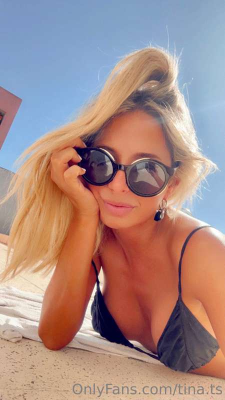 🌞☀️🌞 Feeling so alive and beautiful in this sunshine! ☀️ I'm..