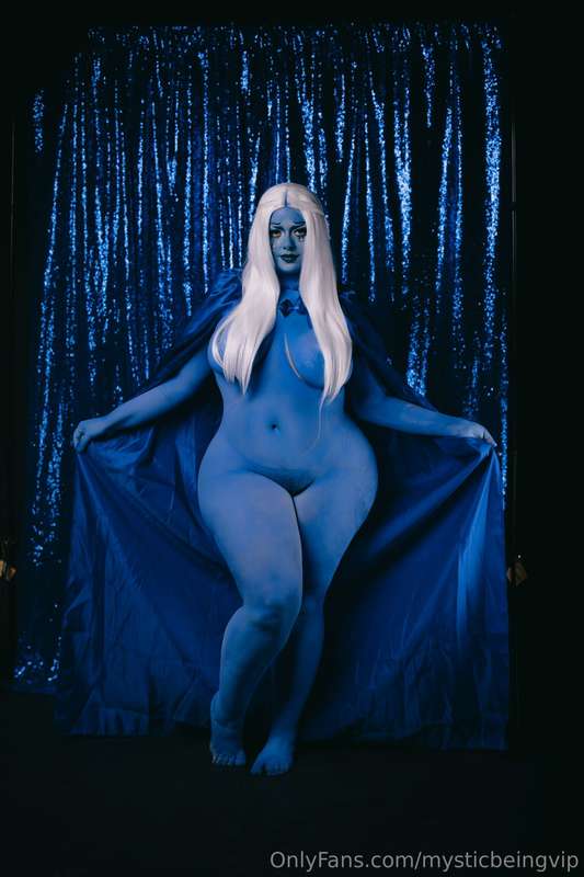 Day 6/31 days of Halloween | Blue Diamond from Steven Univer.. 16