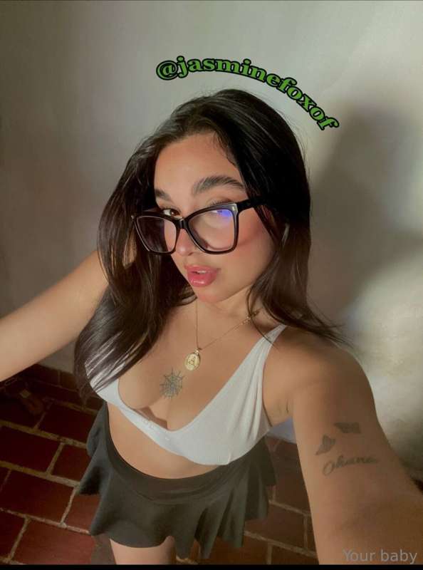 🌸 Sweet, spicy, and oh so addictive! 🎀I’m the sugar baby who..