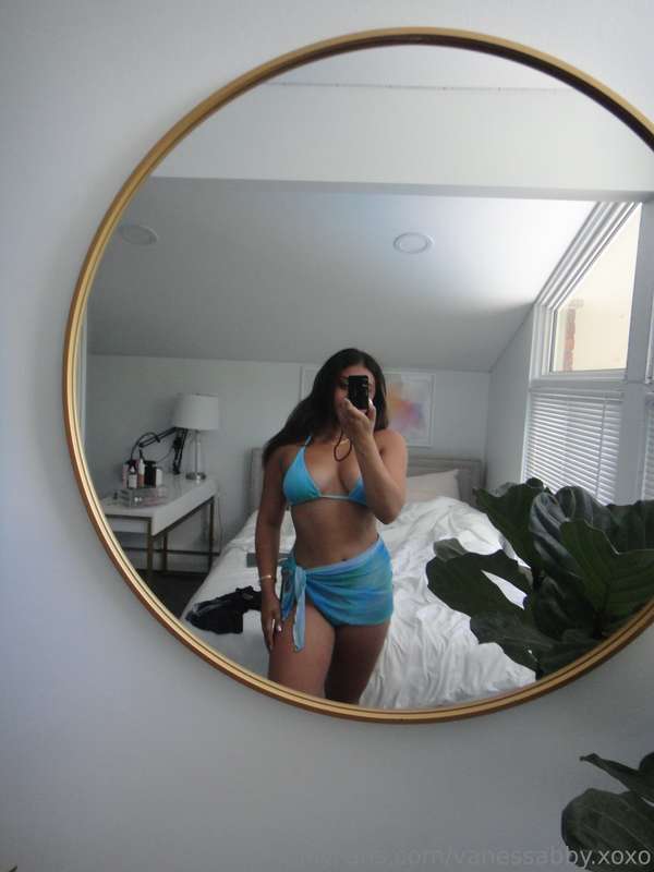 Cute and sexy 😘
