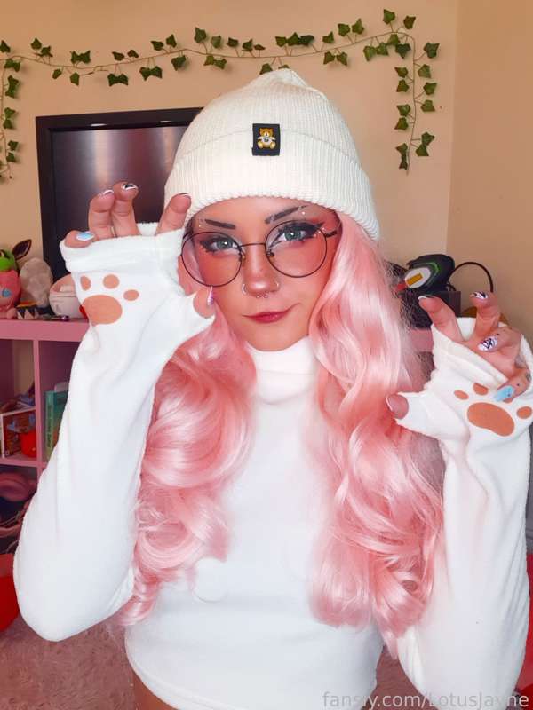 Lotusjayne - Fansly - 09 Feb, 2022