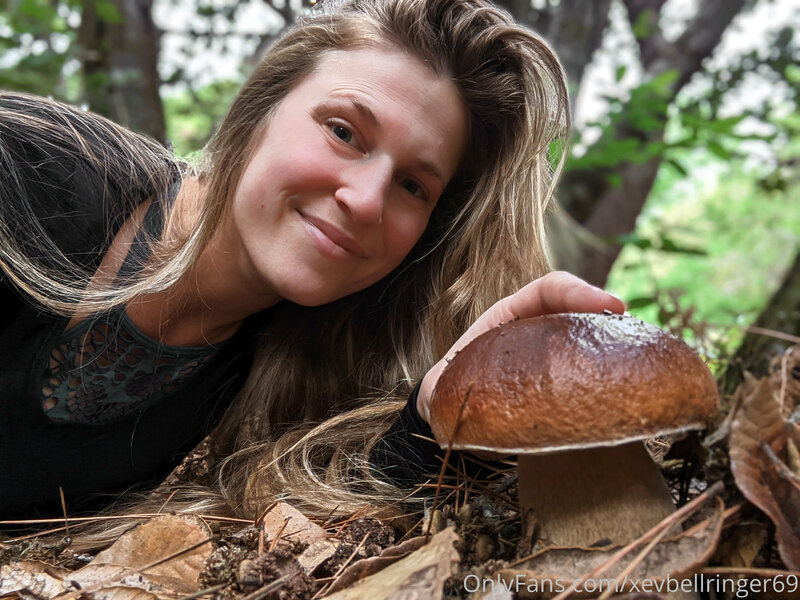 I love a big, wet fruiting... ;) In other news, hopefully I ..