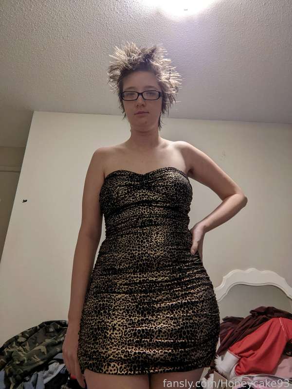 Honeycake93 - Fansly - 05 Jan, 2022