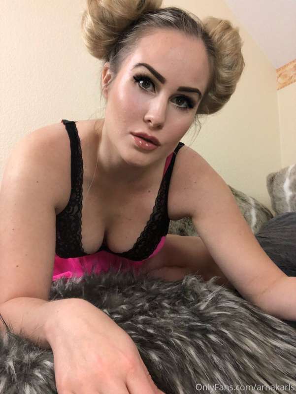 I see you 😝😝 cum and play 😈💦💦💦