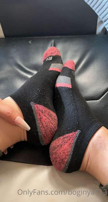 New set on my VIP page. My feet got a little dirty.