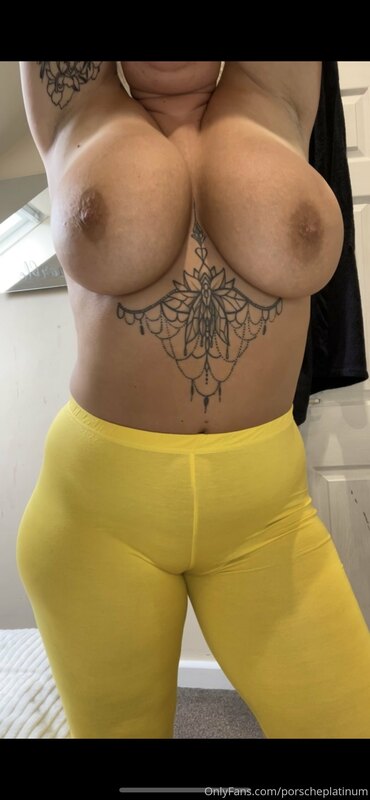 ? my new yellow leggings these are SO cute!! 

Can’t wait to.. 3