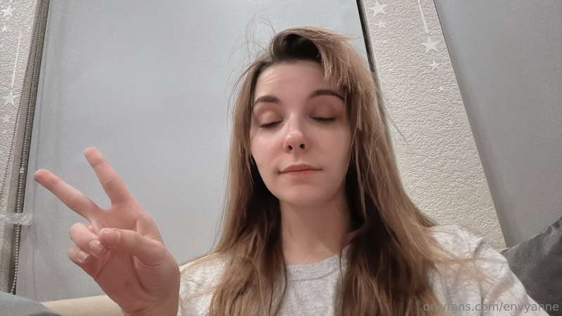 Had a two hour NSFW stream and then a 5 hour gaming stream. .. 1
