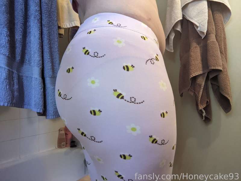 Honeycake93 - Fansly - 24 Aug, 2022 30