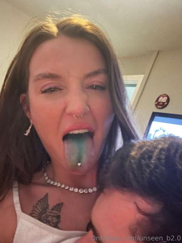 Me and my step bro got so naughty!! 😈He kinda made be…But I .. 1