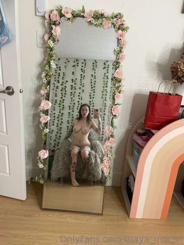 mirror pics 3
