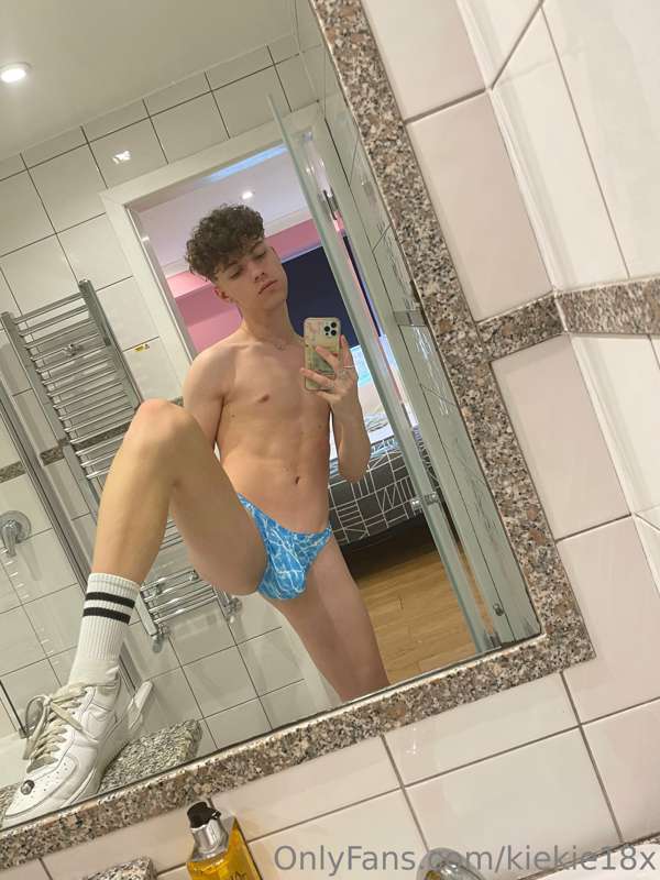 😜😜😜 hope you’re all excited for the next vid to drop real so..