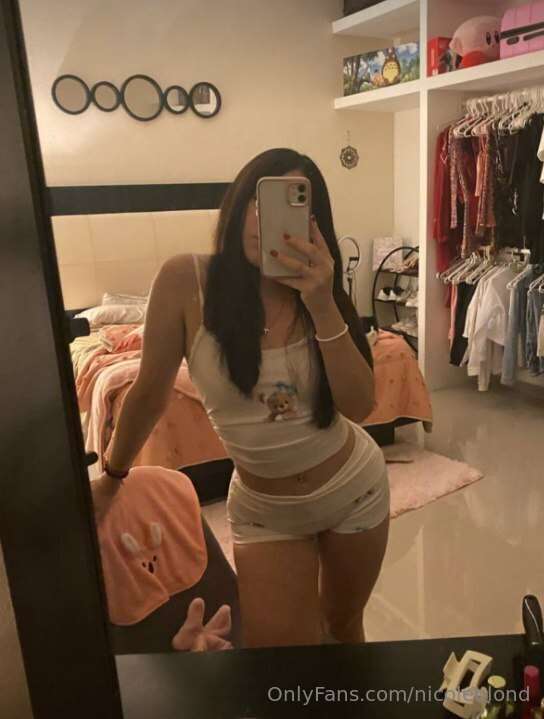 @LUCIA_SOTO ♥️Ｓｕｂｓｃｒｉｂｅ♥️ @LUCIA_SOTO               Angelic ..