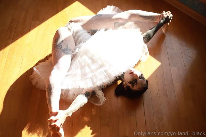 Have u ever fucked a ballerina? 😈