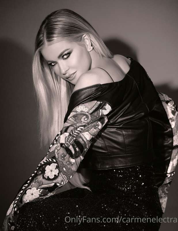 Carmenelectra - Onlyfans - 01 Aug, 2022