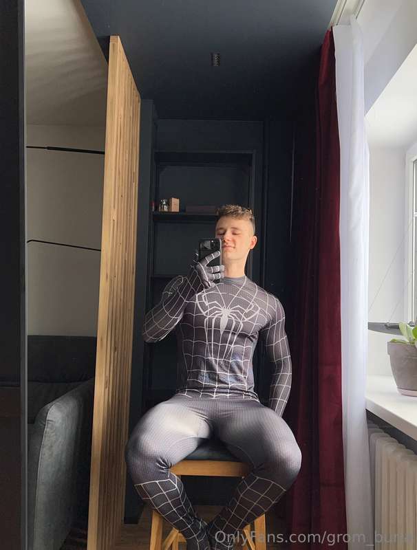 What video should I do next? Mb in this suit?😏😈
@grom_burja_.. 4