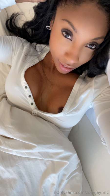 Zoeyjaymfc - Onlyfans - 12 Apr, 2024