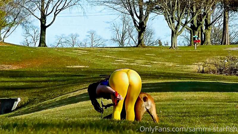 Very see through leggings, walking in the park.  Pic set par.. 15