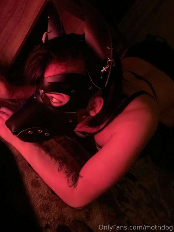 Ready for your commands 😈💝