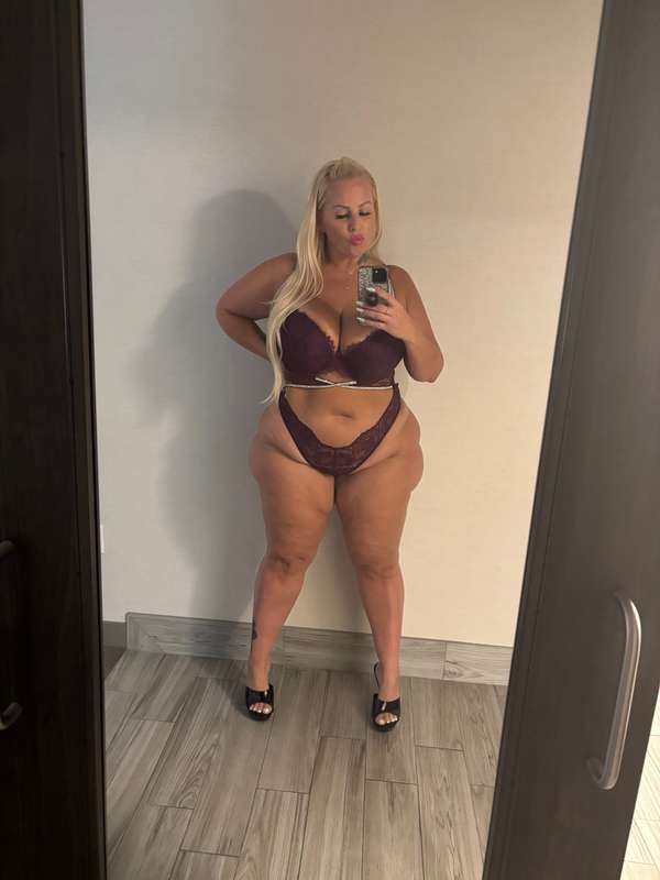 I love my new lingerie do you? 💦😏 8
