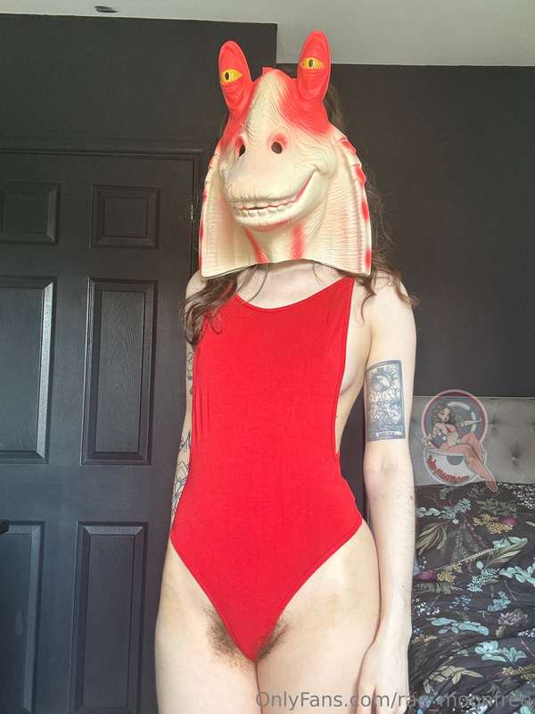 Sexy hairy Jar Jar 😏