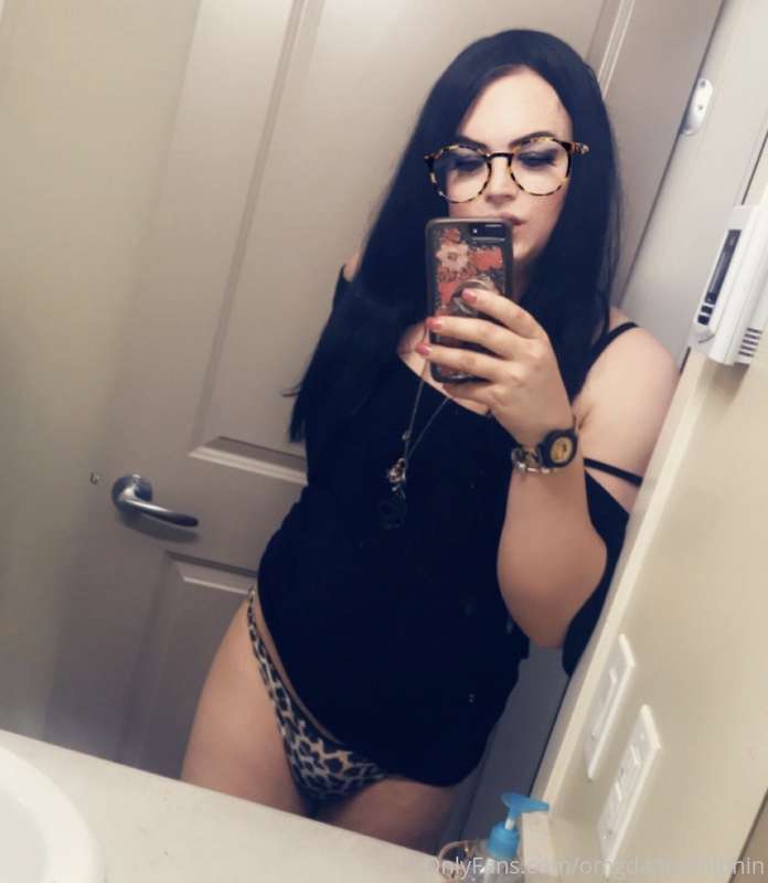 Front mirror shots yo 🤓✌🏻