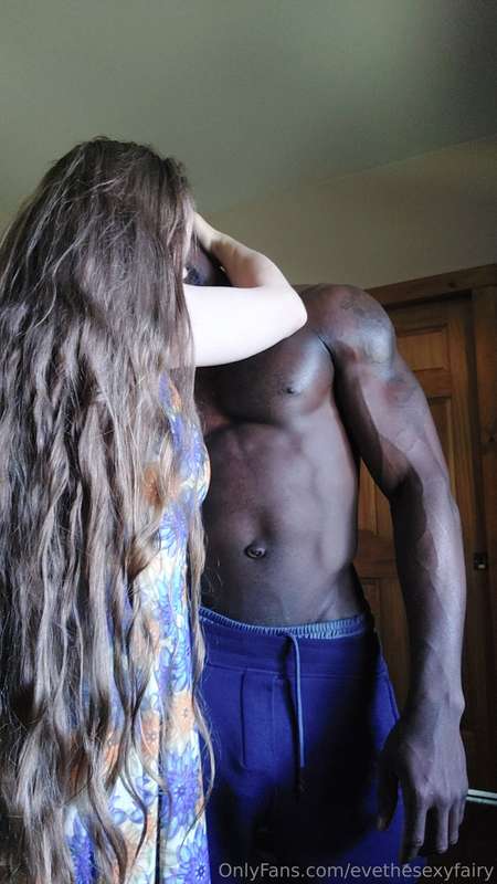A new guy came over today (the guy from the party on Saturda.. 3