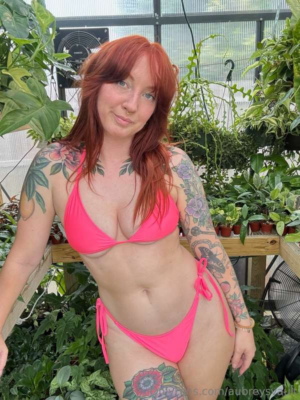 plant girl things