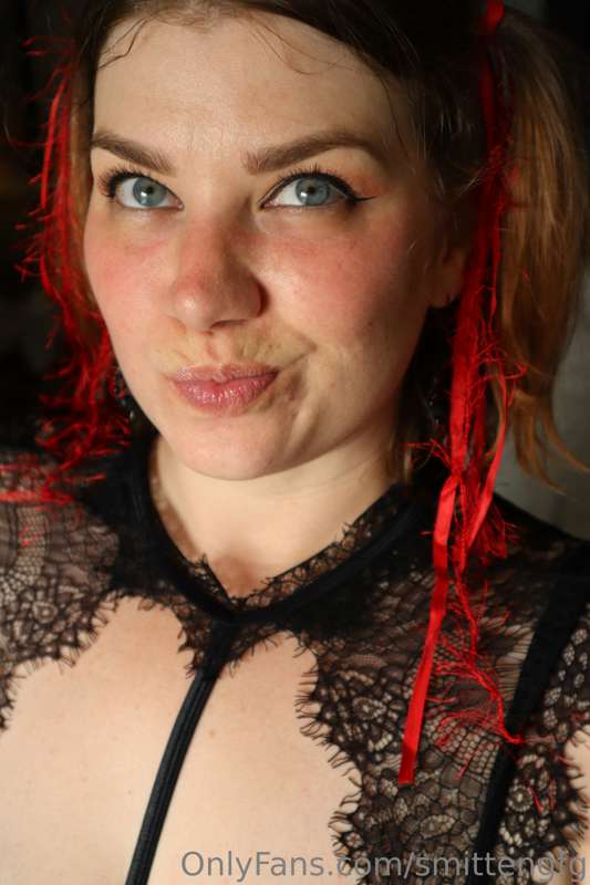 🎃 Trick or teat 🎃  

Would you fuck me in this outfit? 🥵

Co.. 6