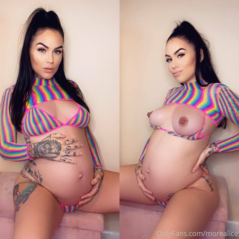 ???????? CUM SLUT @KarmenKarma is ????? for your cock ????  ..