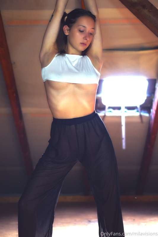 Immer noch Dachboden Shooting 😊
Habt einen schönen Tag 😘😘