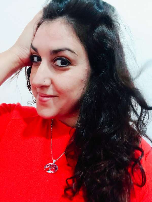 Hi honey, tomorrow is my birthday. What would you give me as..