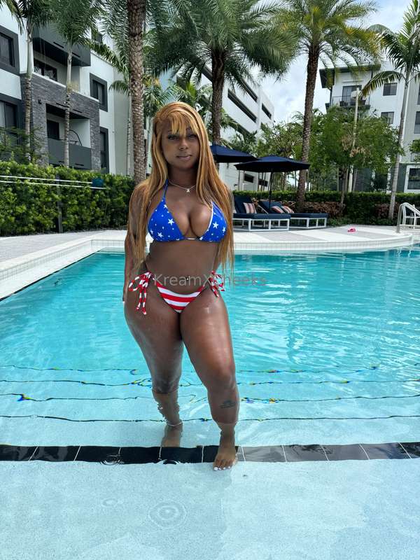 Happy 4th of July 🇺🇸 let’s fuck baby! 2