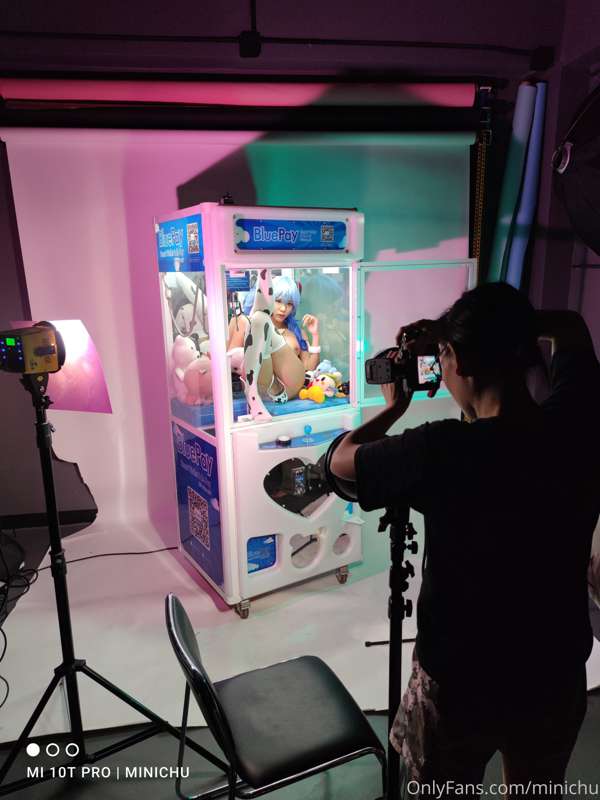 เบื้องหลังวันนี้
เค้าไม่ทันได้ถ่ายคลิป ขอเลื่อนไปเป็นคลิป2bว.. 2