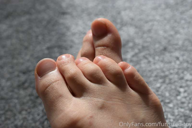 For those who wanted to see my toes :)