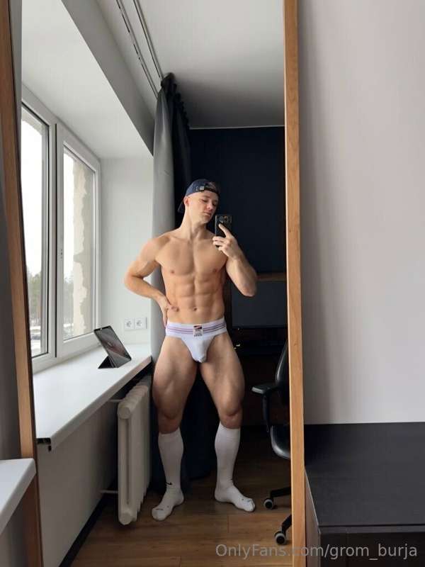 [ After practice 😏😈 ]
.
.
.
.
My main page @grom_burja_vip 
.. 1