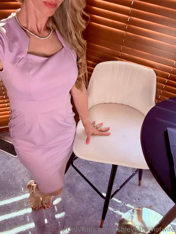 A lot of you couldn’t stop talking about this dress in my AM..