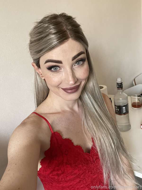 🧝🏻‍♀️ 2