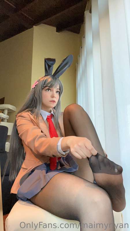 Bunny girl overdose lol

Suit version will be in video 🥰 18