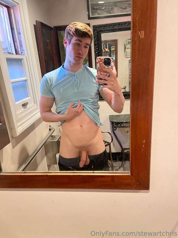 Quickie Restroom pics while waiting for food 😉 13